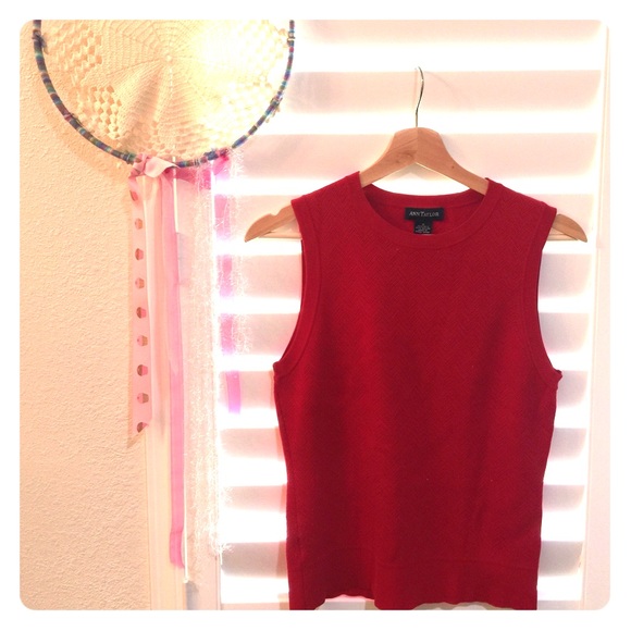 Ann Taylor Tops - Funky 90’s top❣️ Ann Taylor Tops - Funky 90’s top❣️